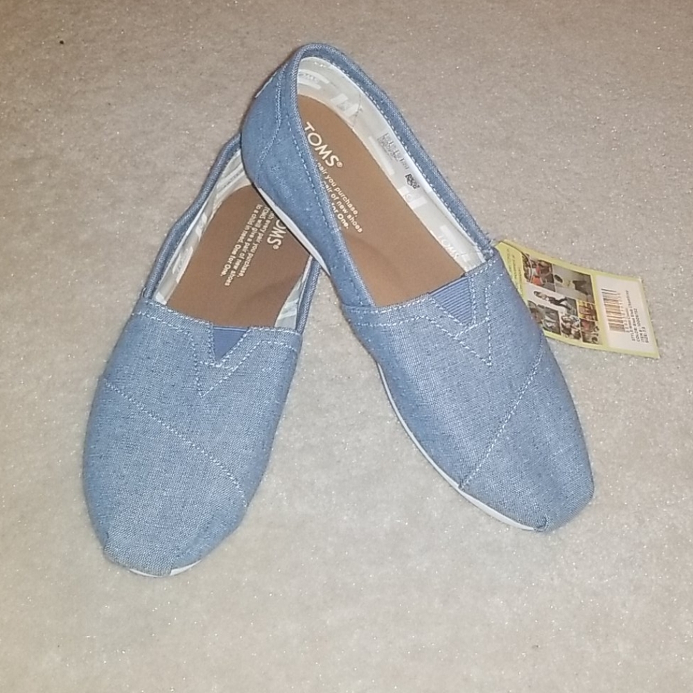 Toms Slip-on shoes